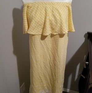 Off shoulder yellow gingham dress